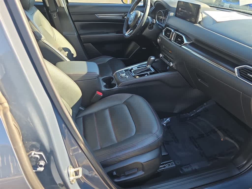 Thumbnail: 2025 Mazda CX-5 - 15