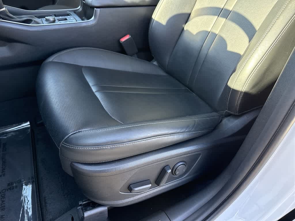 Thumbnail: 2024 Kia Sorento - 19