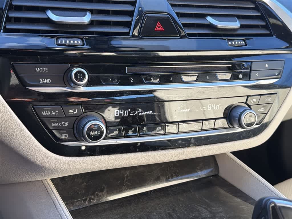 Thumbnail: 2017 BMW 5 Series - 23