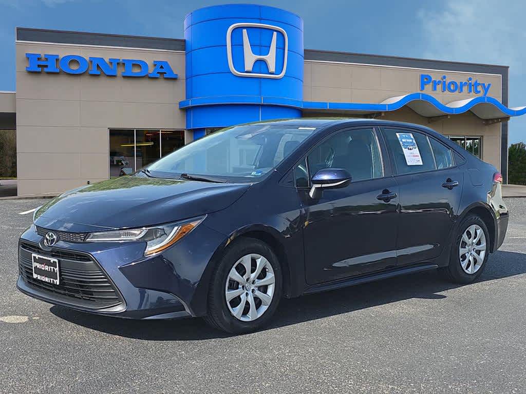 Thumbnail: 2023 Toyota Corolla - 1