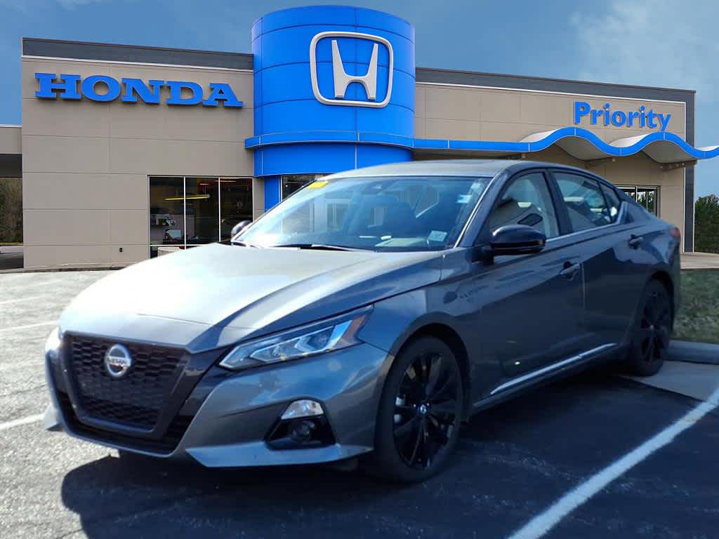 Thumbnail: 2022 Nissan Altima - 1