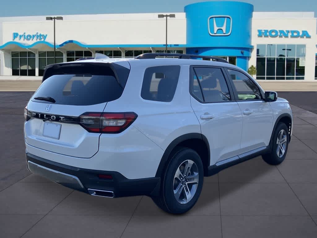 Thumbnail: 2026 Honda Pilot - 5