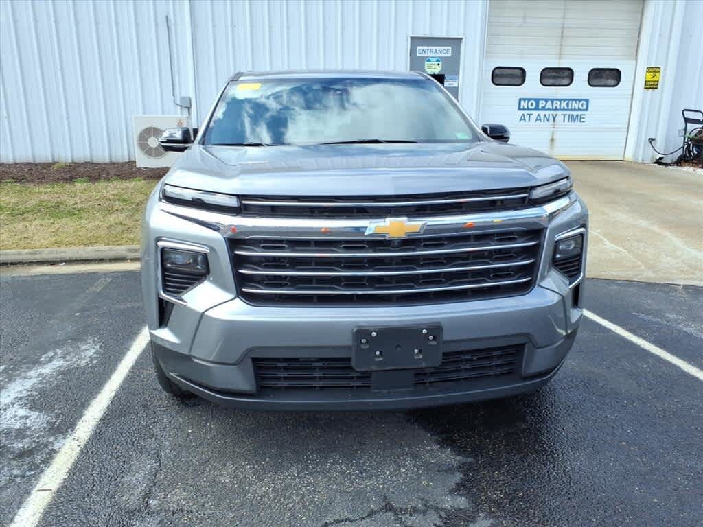 Thumbnail: 2024 Chevrolet Traverse - 8