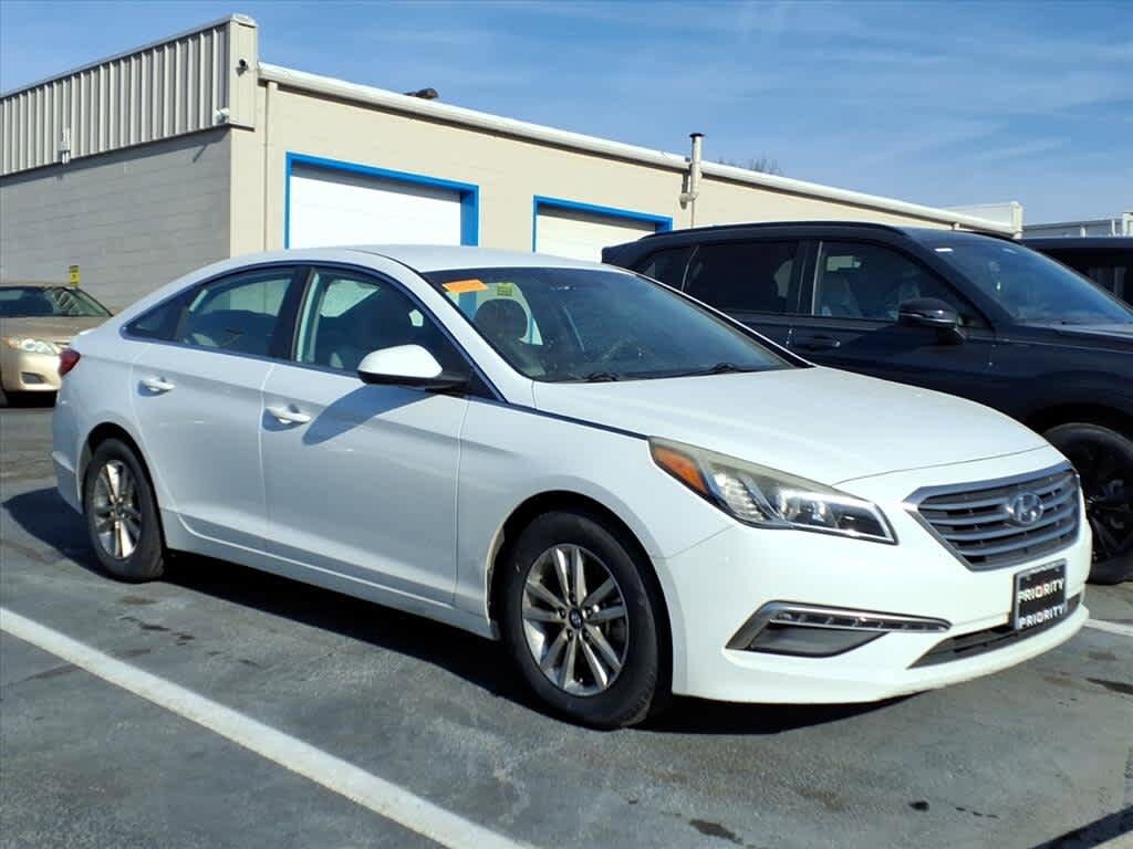 Thumbnail: 2015 Hyundai Sonata - 7