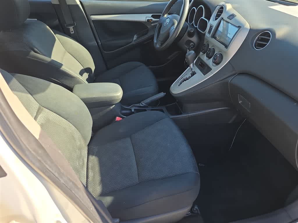 Thumbnail: 2010 Toyota Matrix - 13