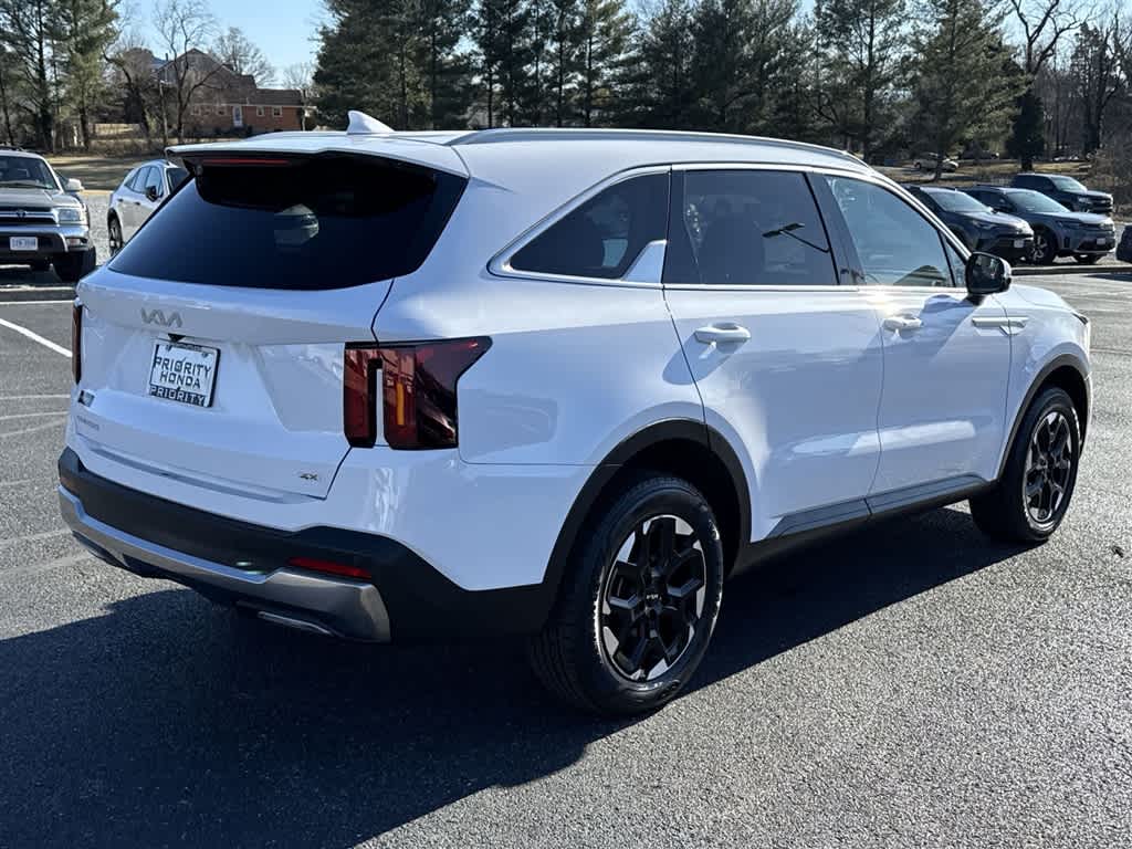 Thumbnail: 2024 Kia Sorento - 11