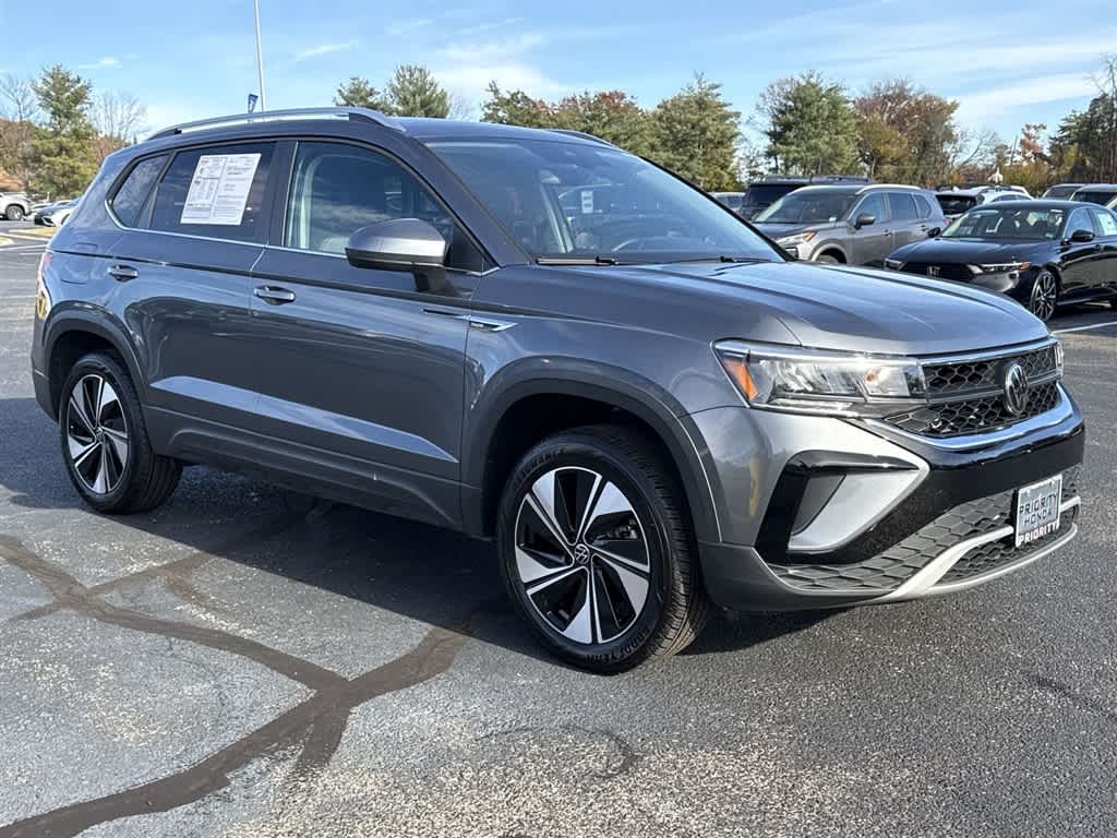 Thumbnail: 2024 Volkswagen Taos - 3