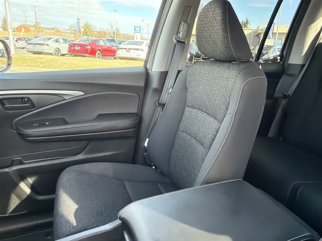 Thumbnail: 2025 Honda Ridgeline - 27