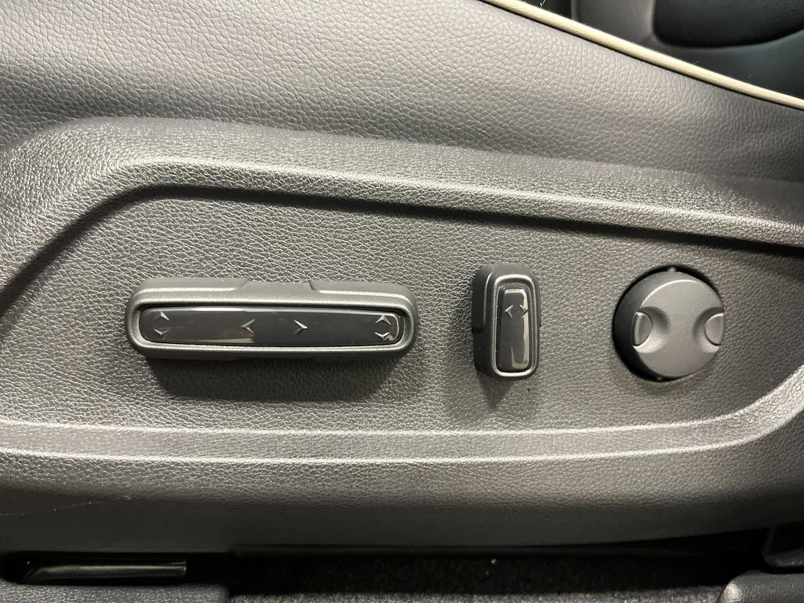 Thumbnail: 2026 Honda Pilot - 14