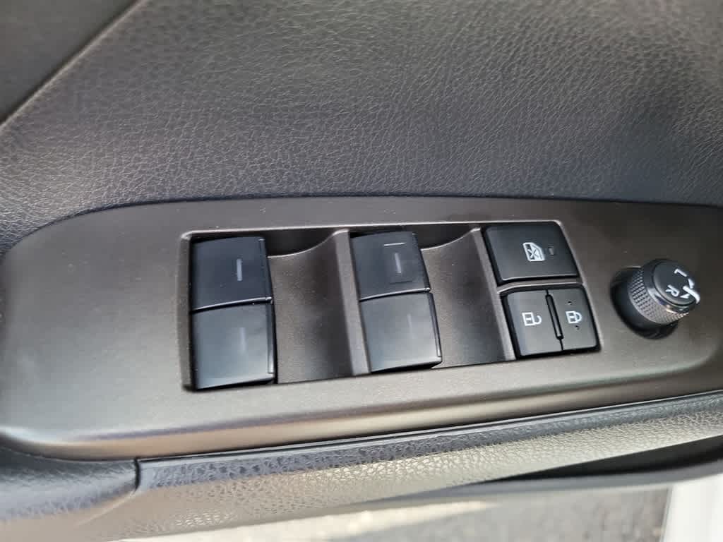 Thumbnail: 2024 Toyota Camry - 19