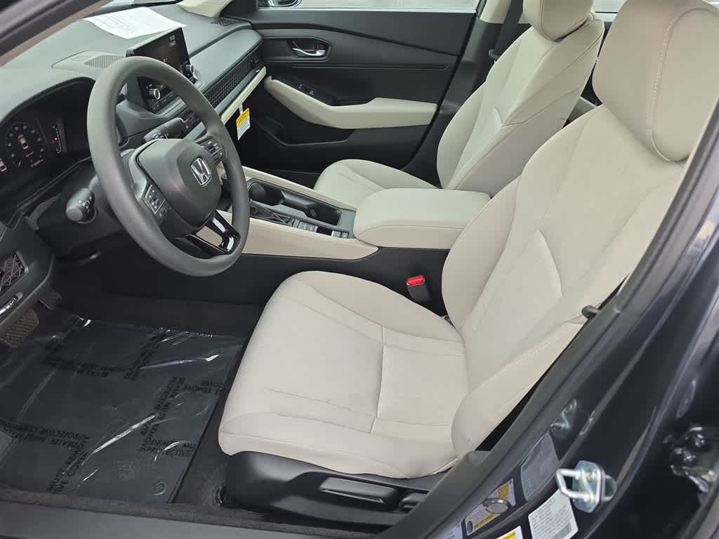 Thumbnail: 2025 Honda Accord - 16