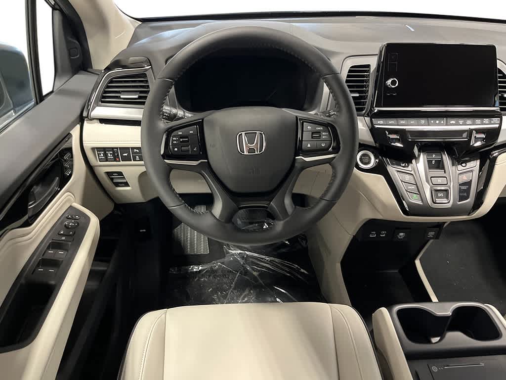 Thumbnail: 2026 Honda Odyssey - 25