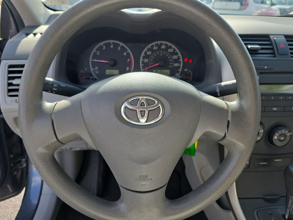 Thumbnail: 2009 Toyota Corolla - 18