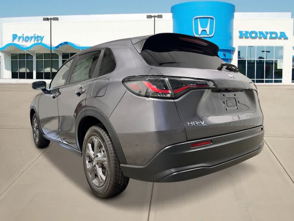 Thumbnail: 2026 Honda HR-V - 3