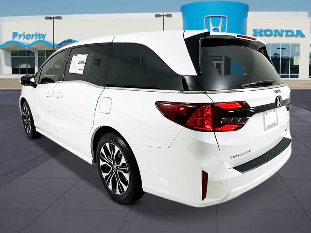 Thumbnail: 2026 Honda Odyssey - 3