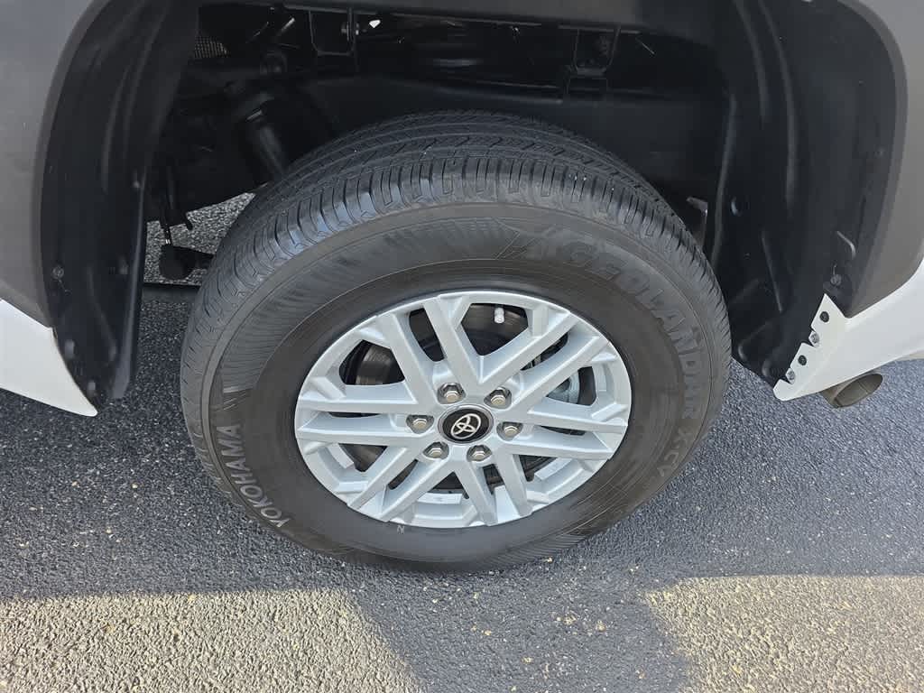 Thumbnail: 2025 Toyota Tundra - 27