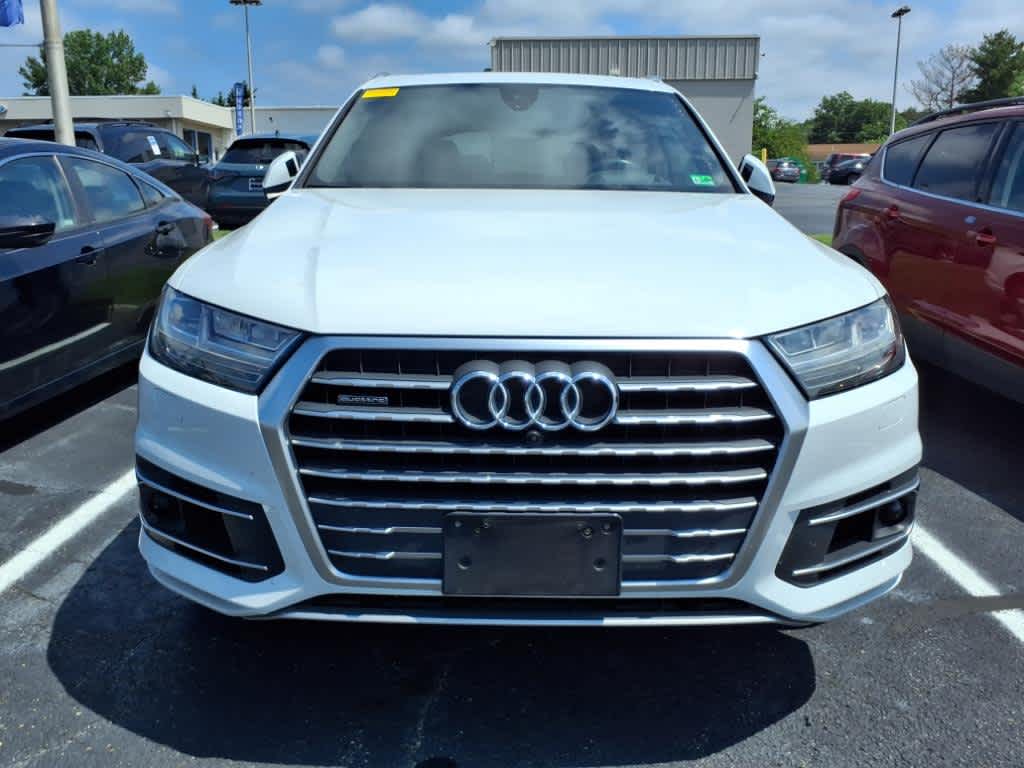 Thumbnail: 2019 Audi Q7 - 10