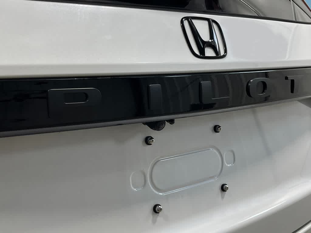 Thumbnail: 2026 Honda Pilot - 6