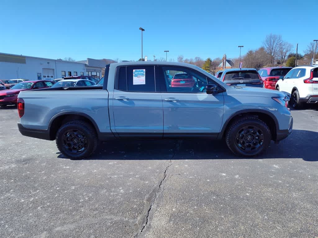 Thumbnail: 2025 Honda Ridgeline - 10