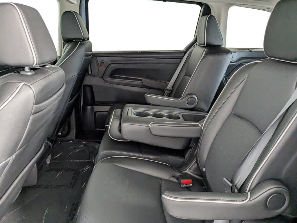 Thumbnail: 2026 Honda Odyssey - 25