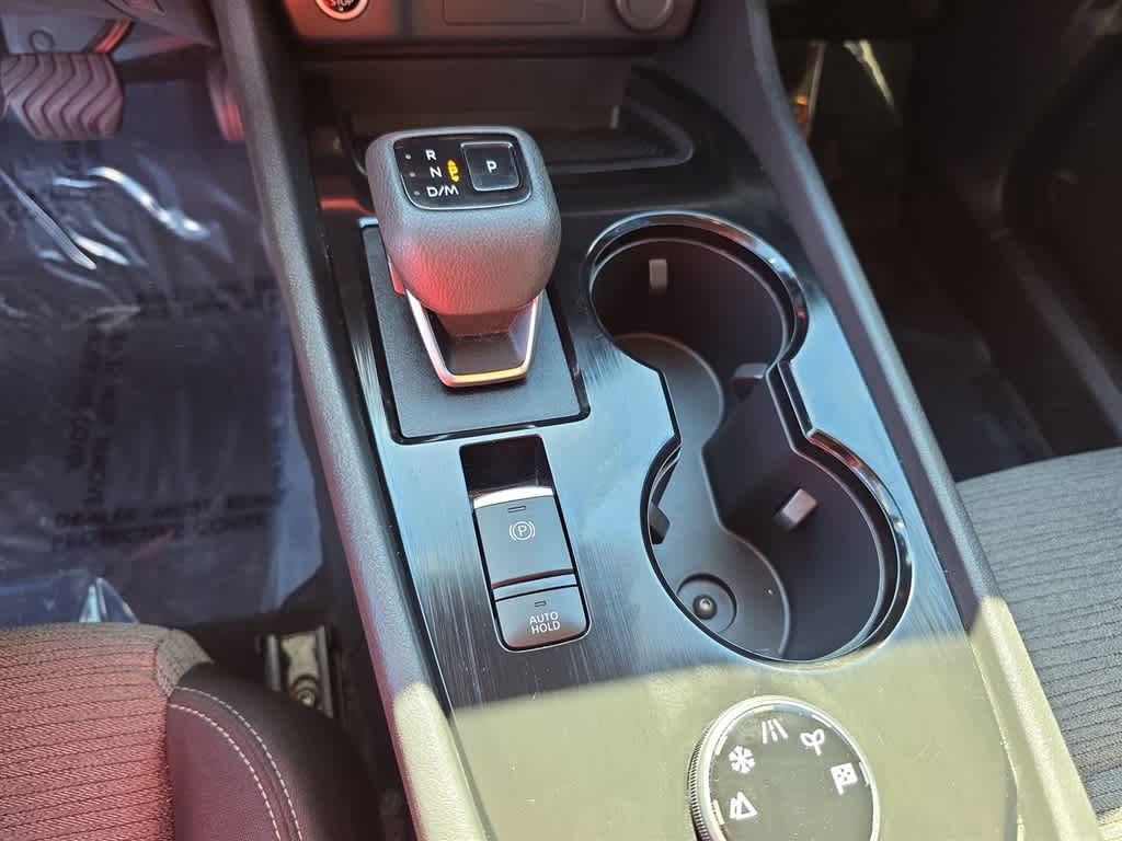 Thumbnail: 2023 Nissan Rogue - 25