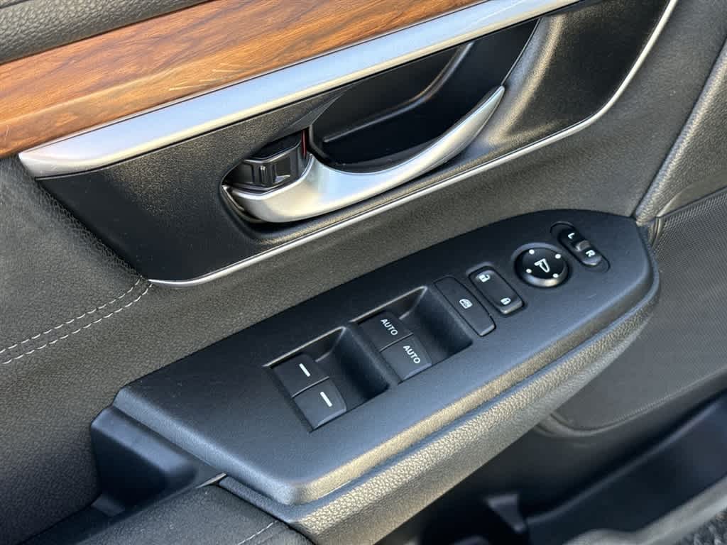 Thumbnail: 2021 Honda CR-V - 17