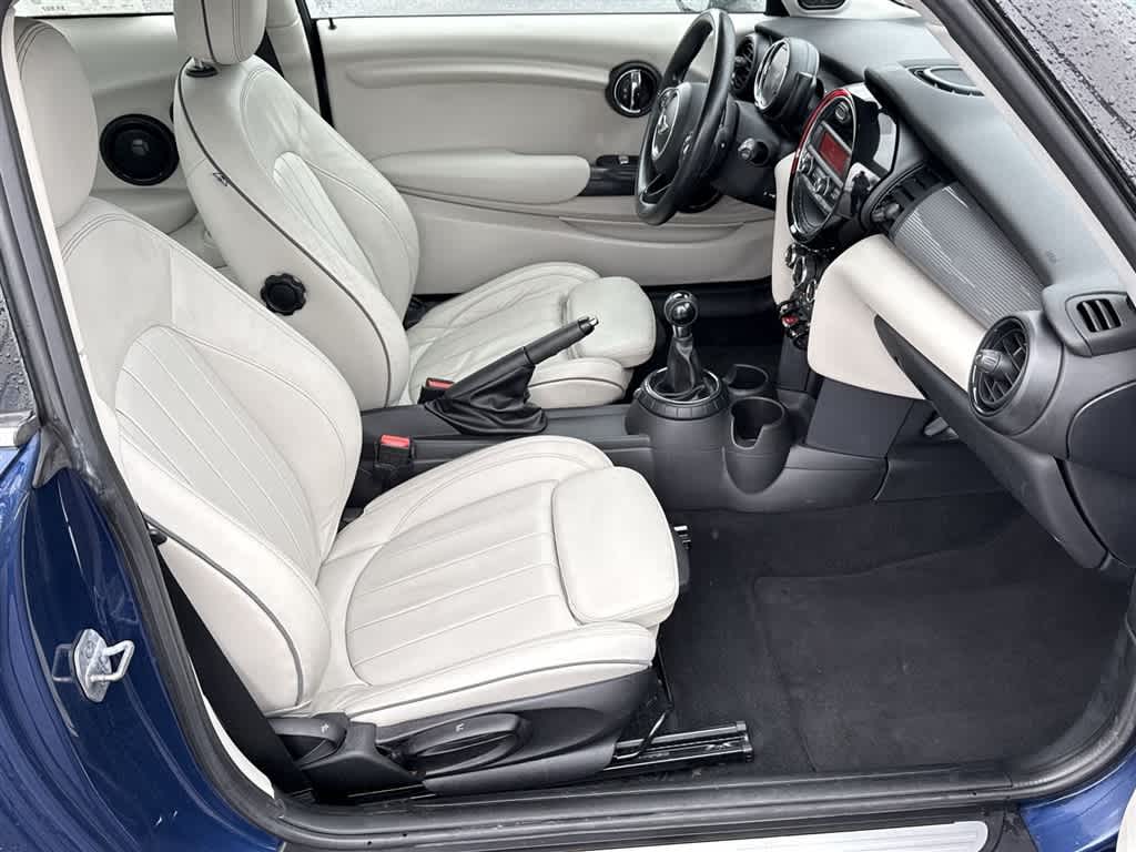 Thumbnail: 2014 MINI Cooper Hardtop - 26