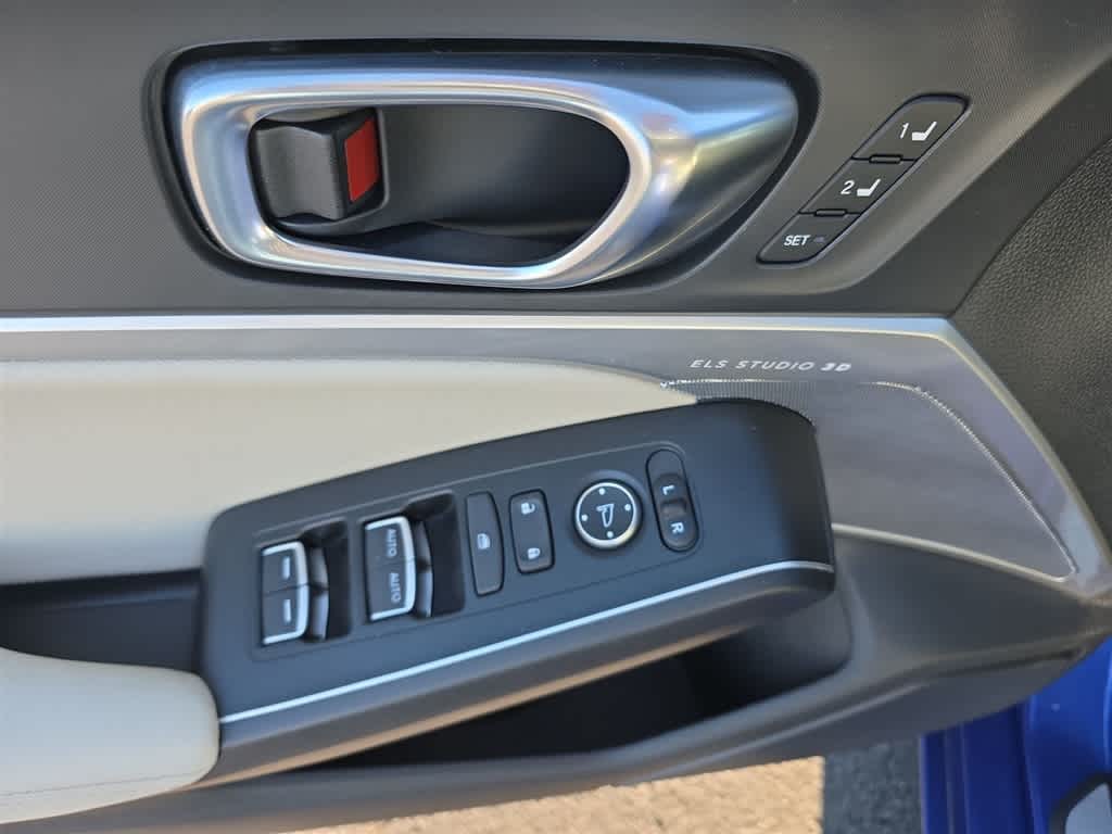 Thumbnail: 2025 Acura Integra - 19