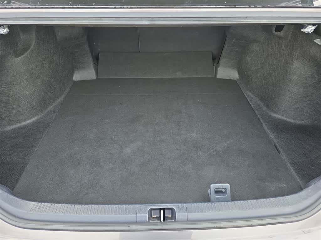 Thumbnail: 2023 Toyota Camry - 28