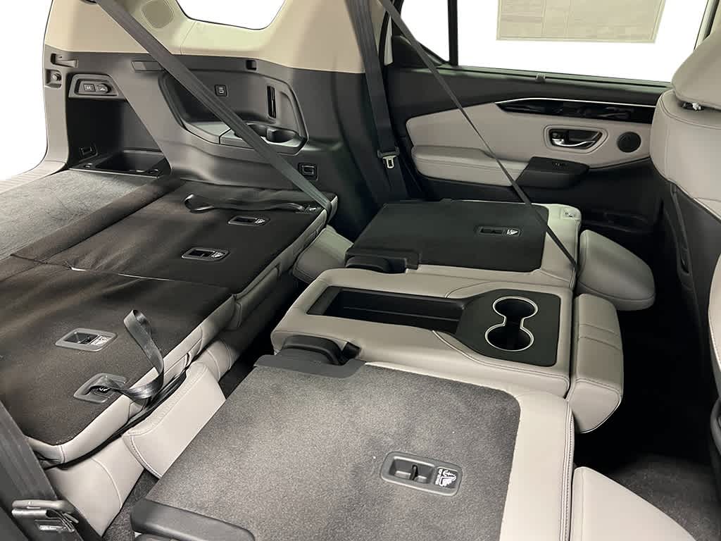 Thumbnail: 2025 Honda Pilot - 35