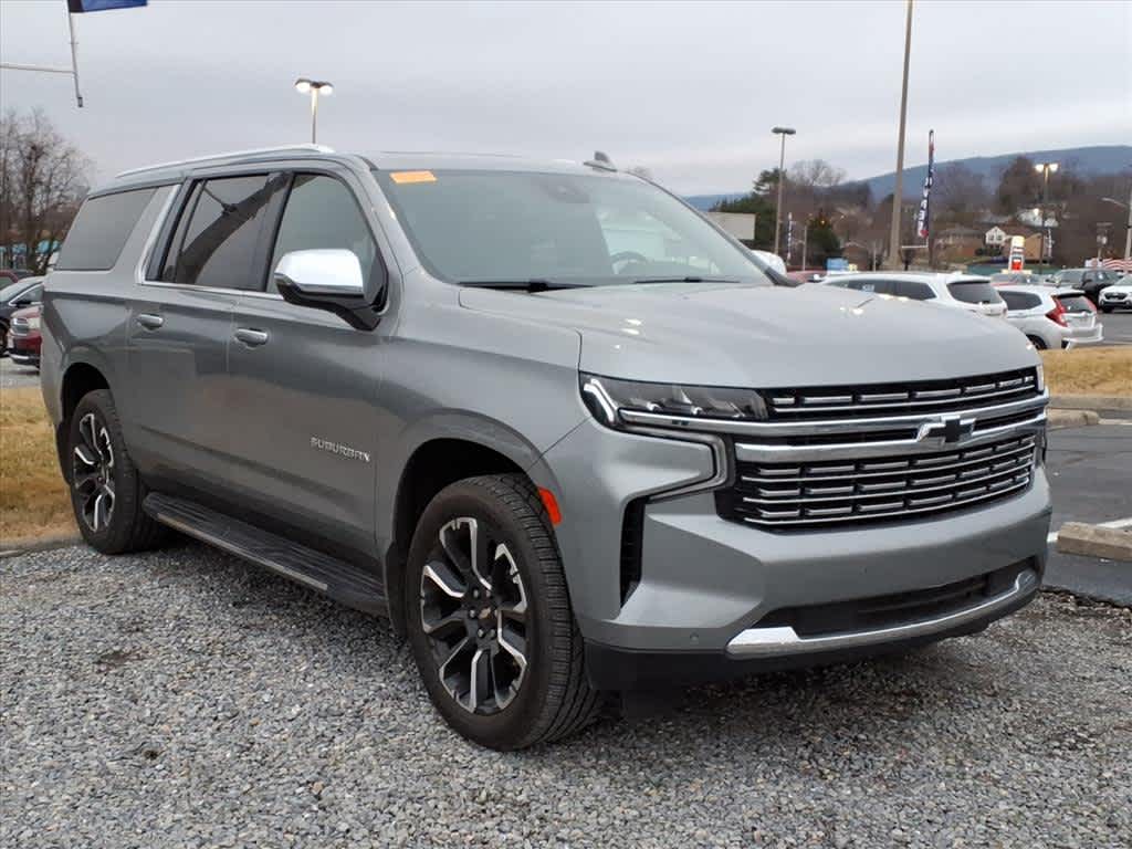 Thumbnail: 2023 Chevrolet Suburban - 7