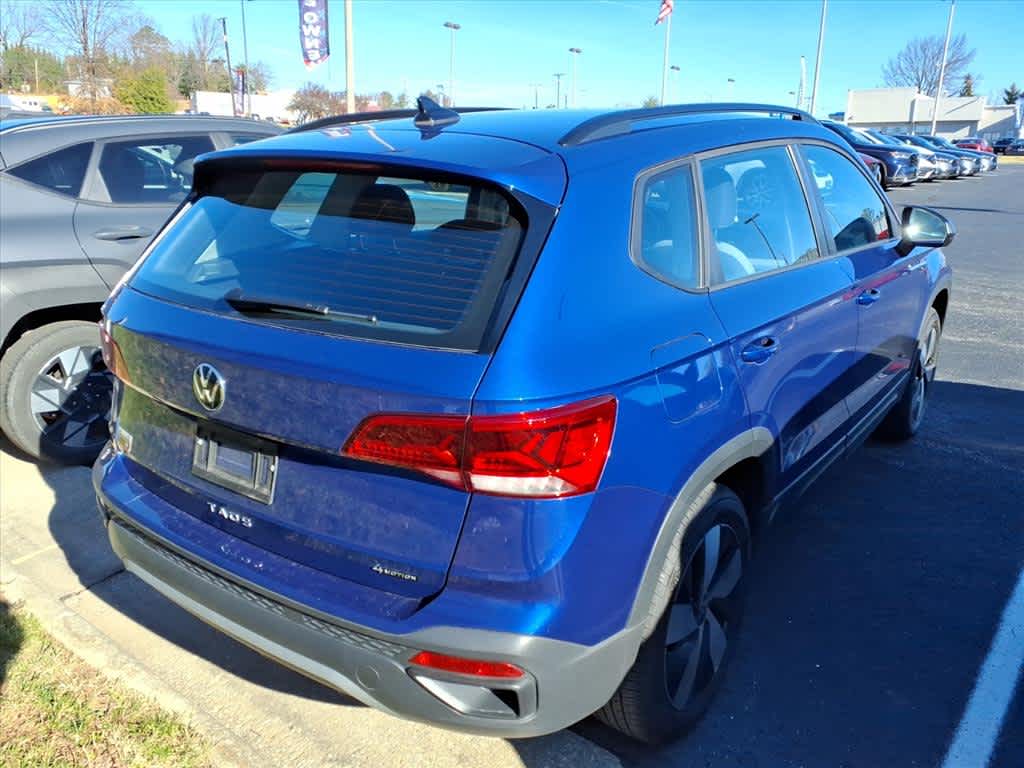 Thumbnail: 2024 Volkswagen Taos - 6