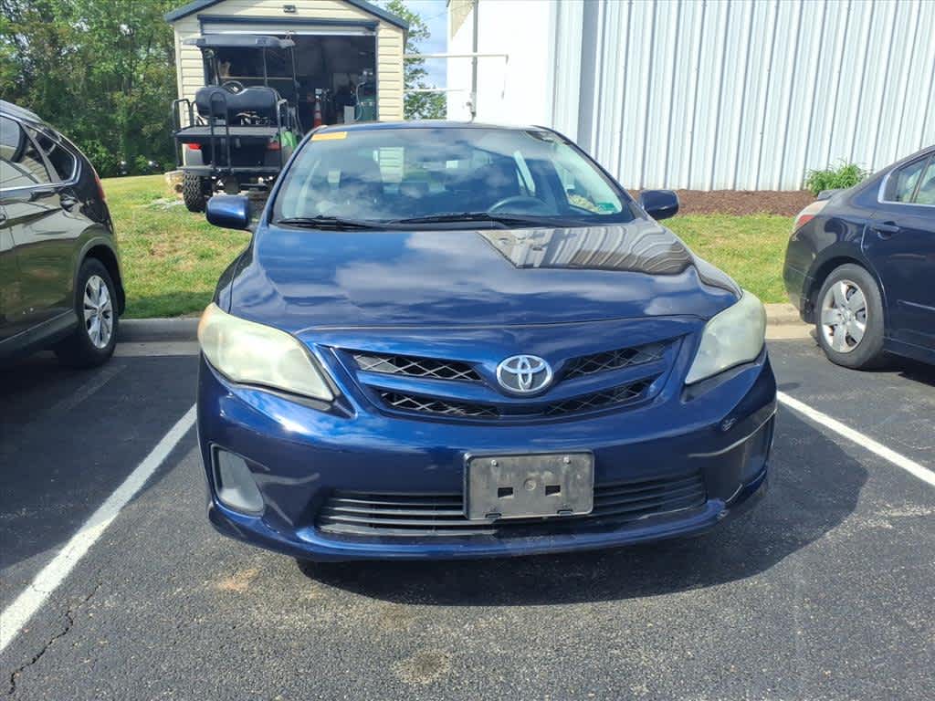 Thumbnail: 2013 Toyota Corolla - 8