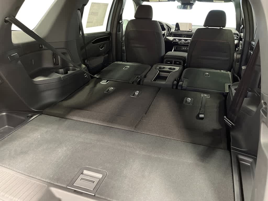 2025 Honda Pilot Sport 28