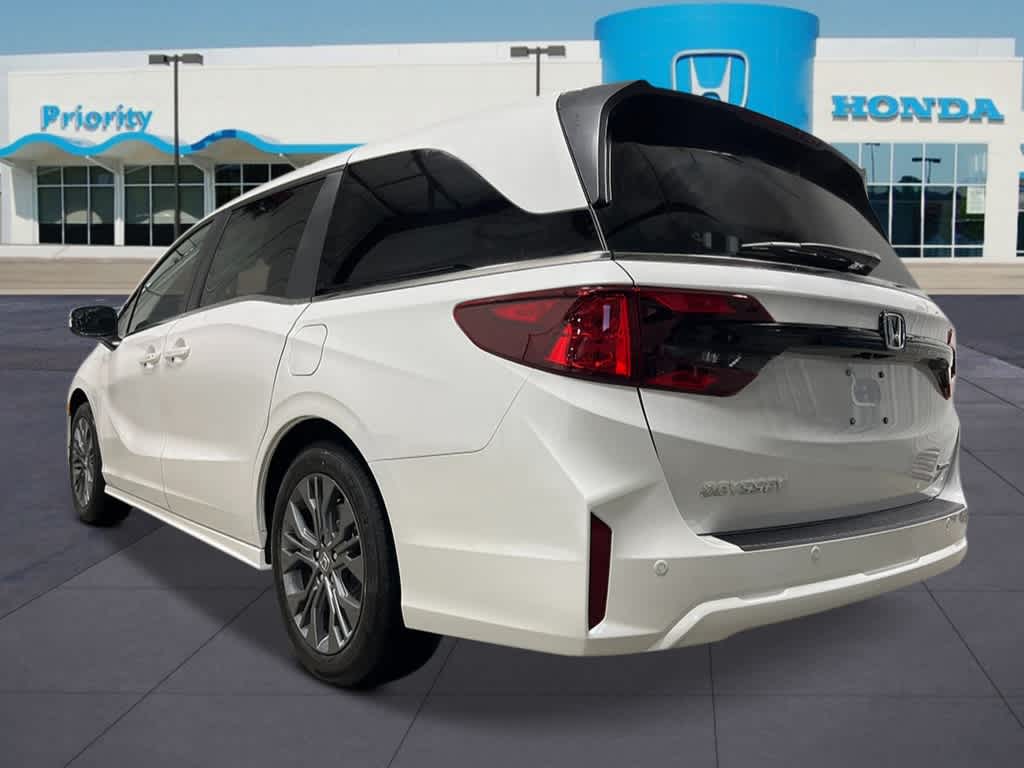 Thumbnail: 2026 Honda Odyssey - 3