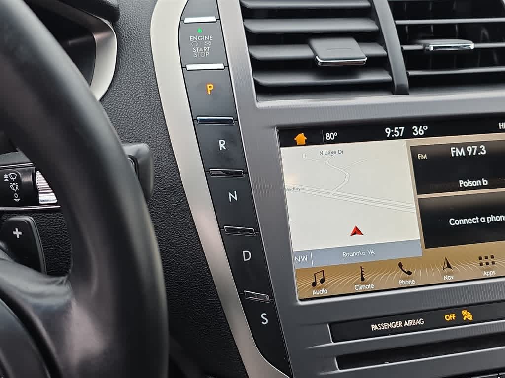 Thumbnail: 2017 Lincoln MKZ - 23