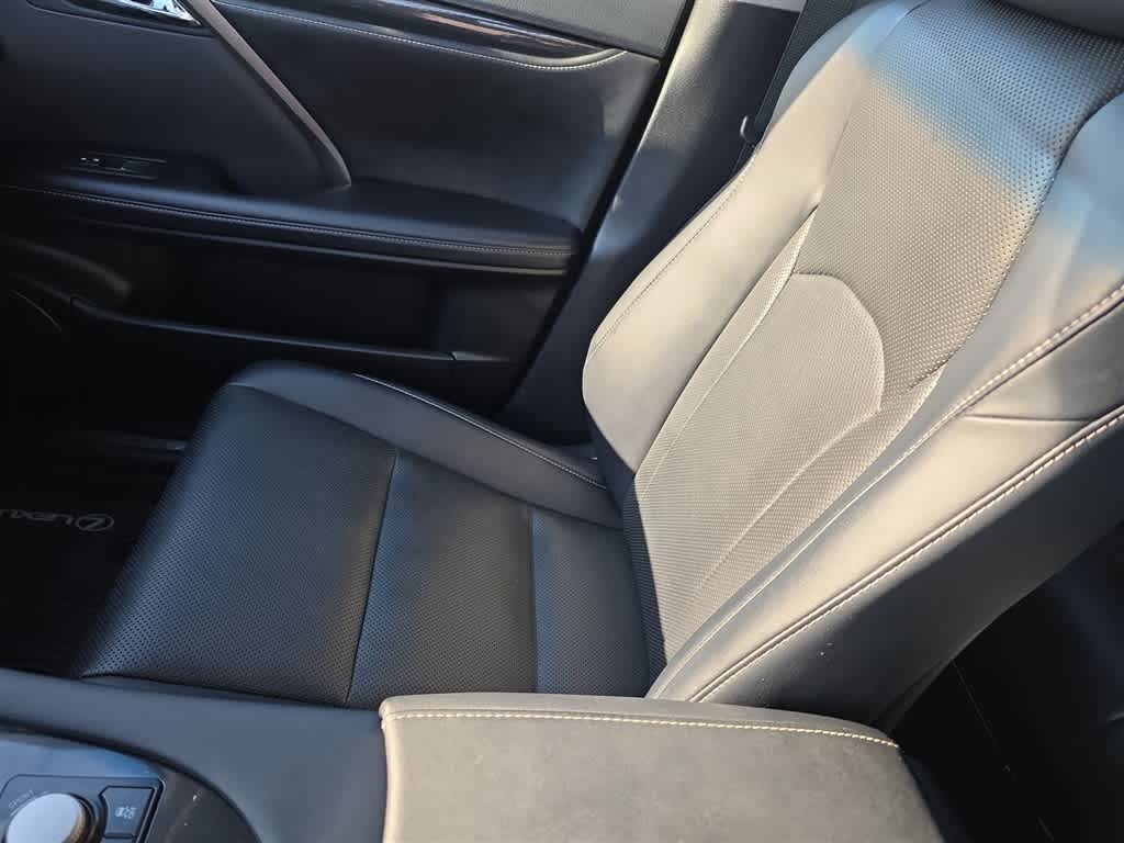 Thumbnail: 2019 Lexus RX - 27