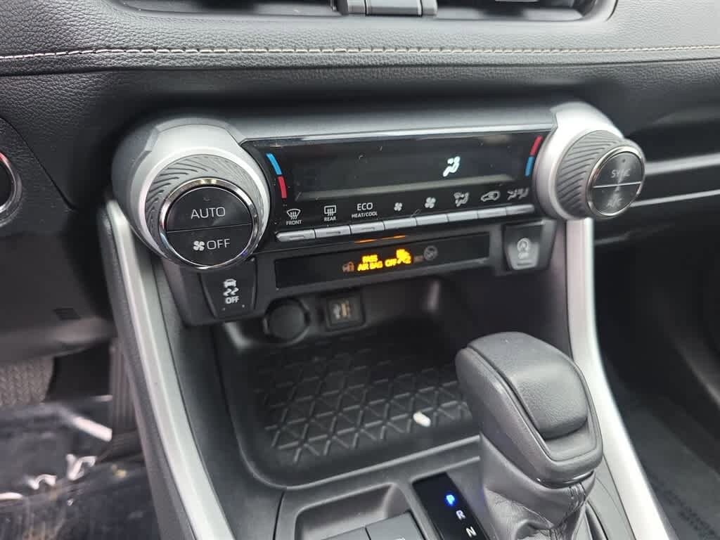 Thumbnail: 2024 Toyota RAV4 - 22