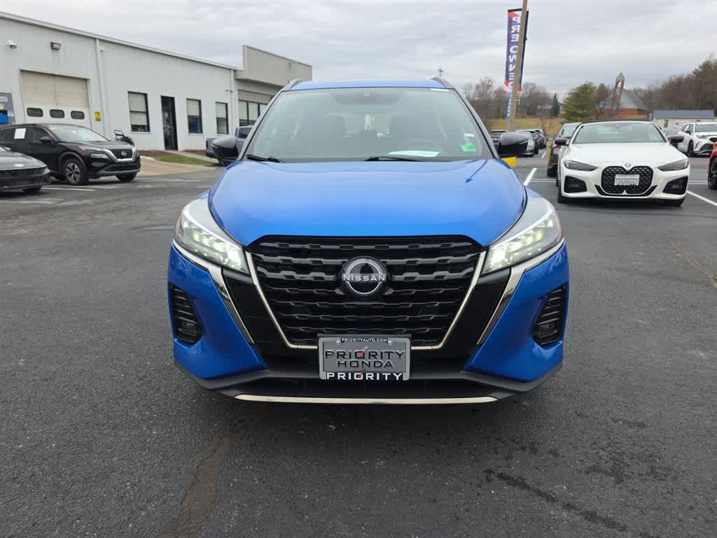 Thumbnail: 2024 Nissan Kicks - 4