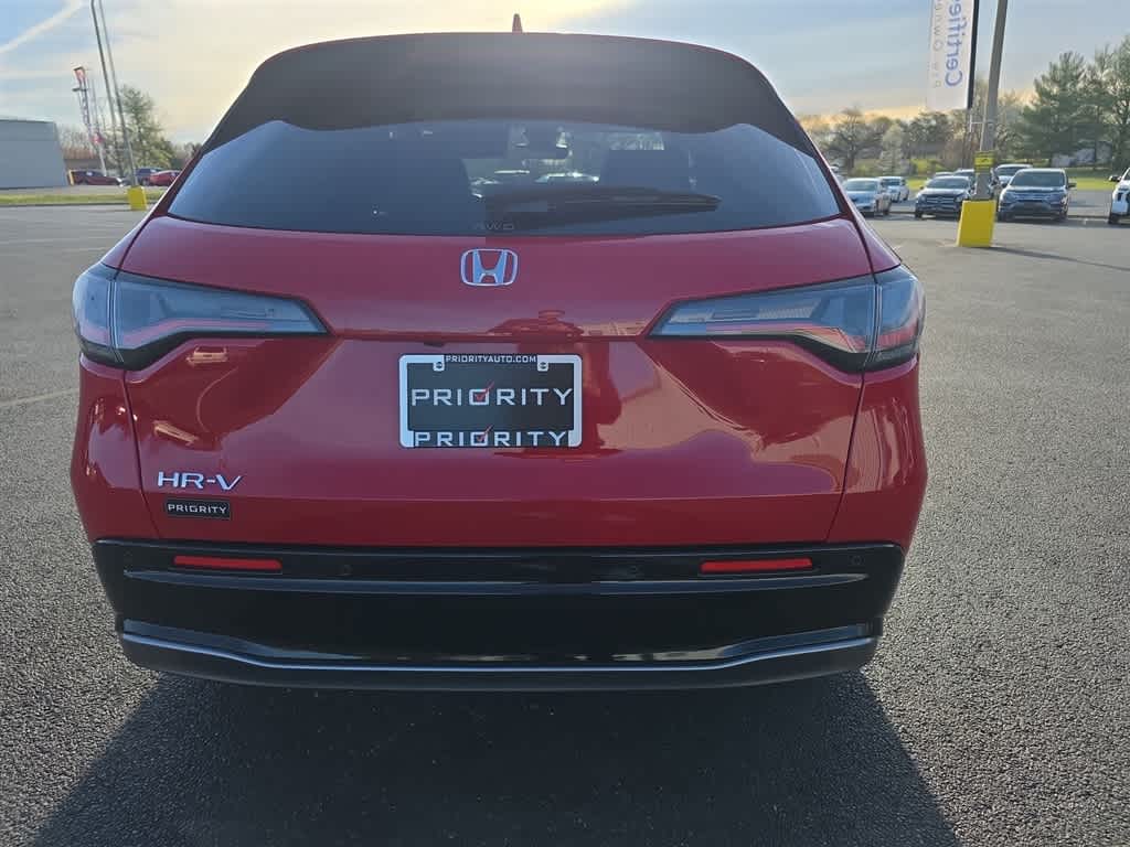 Thumbnail: 2025 Honda HR-V - 8