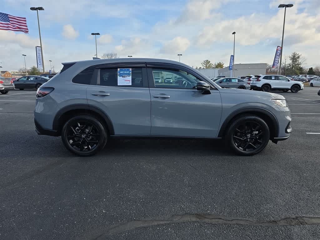 Thumbnail: 2024 Honda HR-V - 2