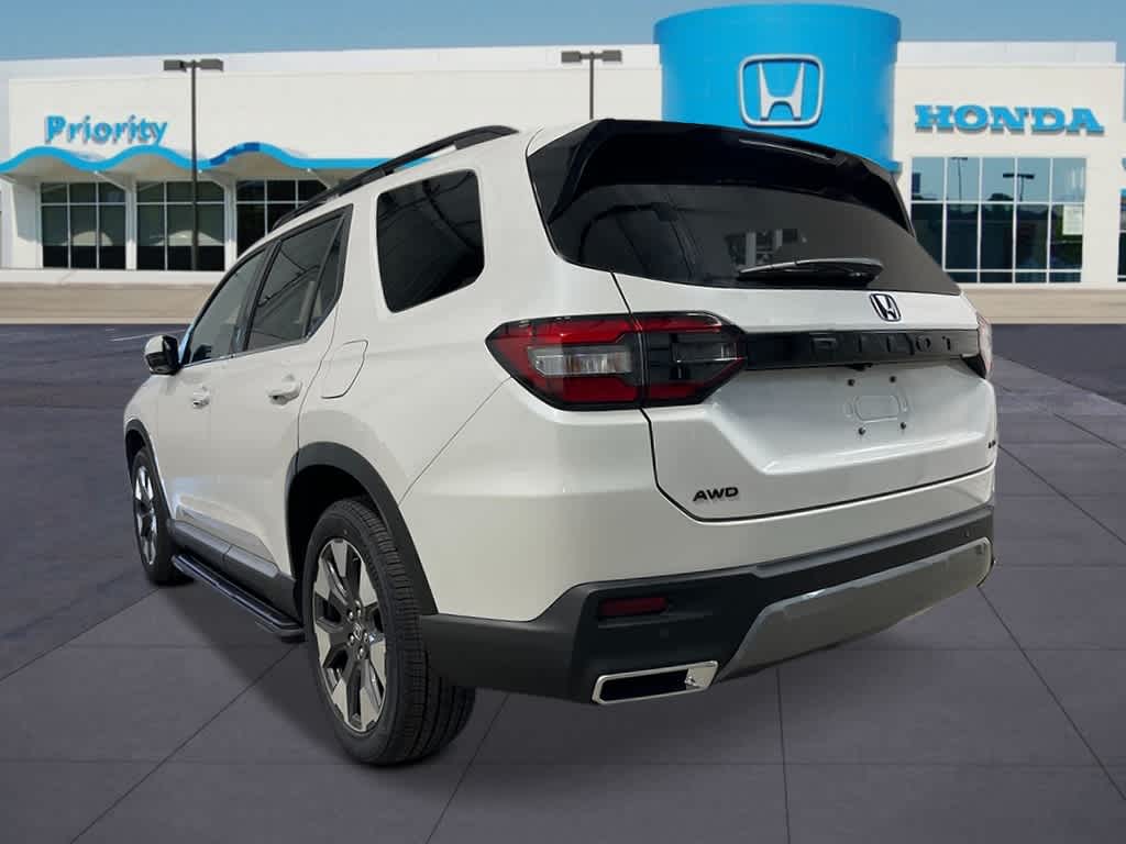 Thumbnail: 2026 Honda Pilot - 3