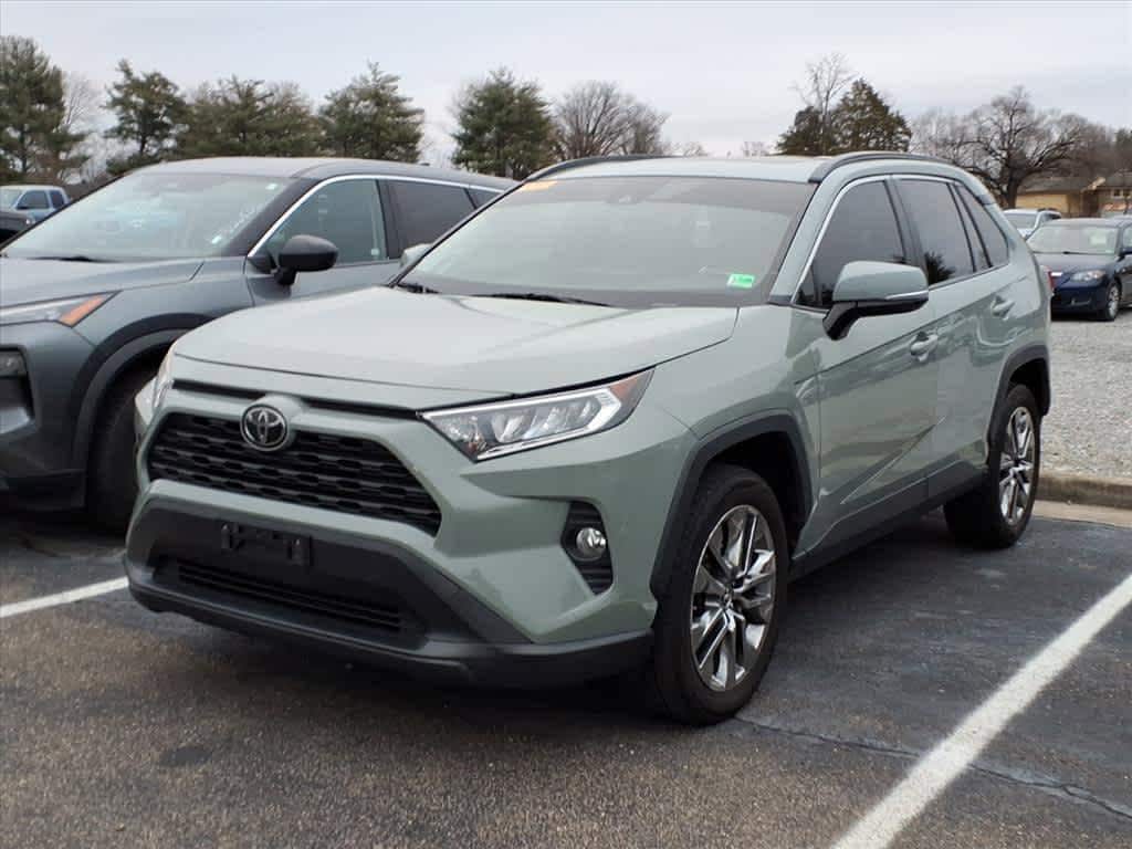 Thumbnail: 2019 Toyota RAV4 - 2