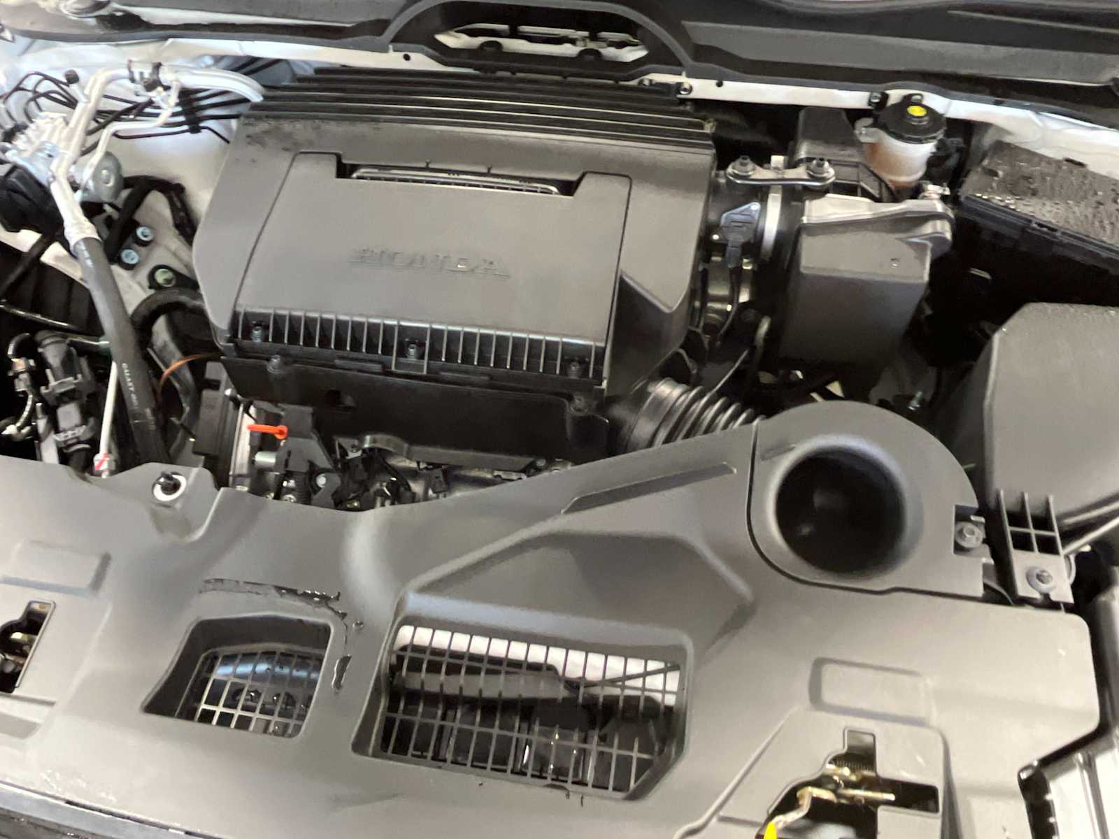 2025 Honda Pilot Sport 12