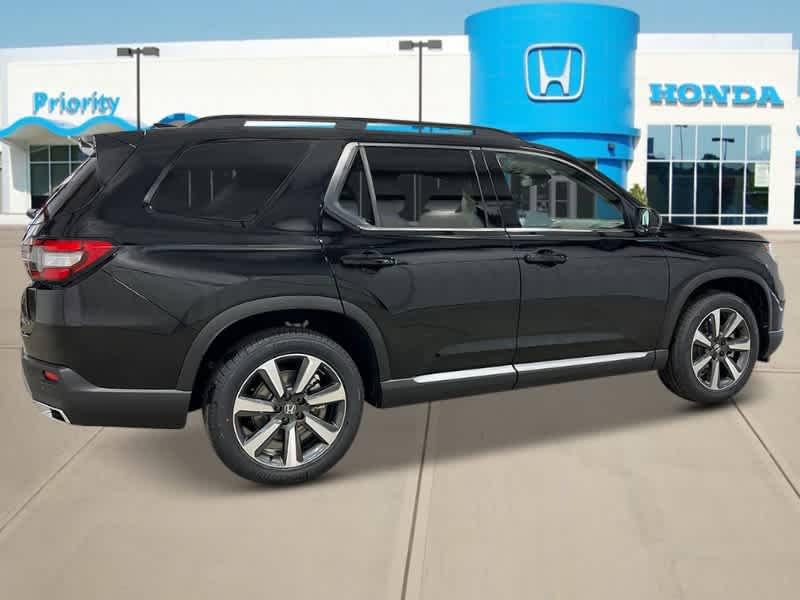 Thumbnail: 2025 Honda Pilot - 9