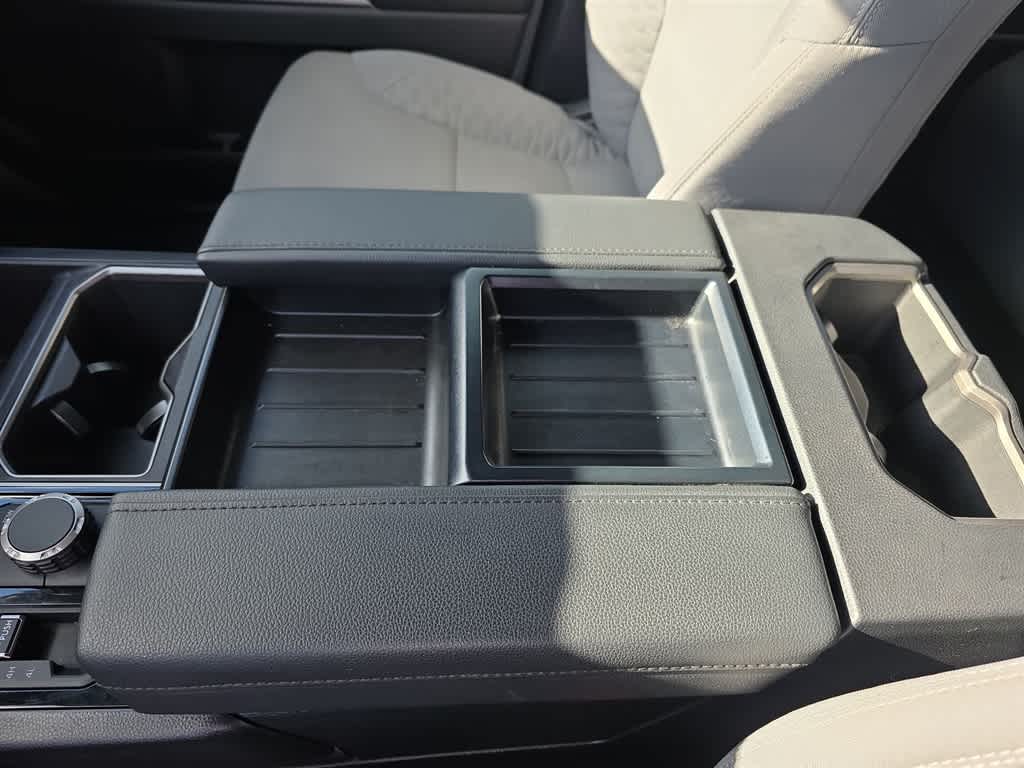 Thumbnail: 2025 Toyota Tundra - 24