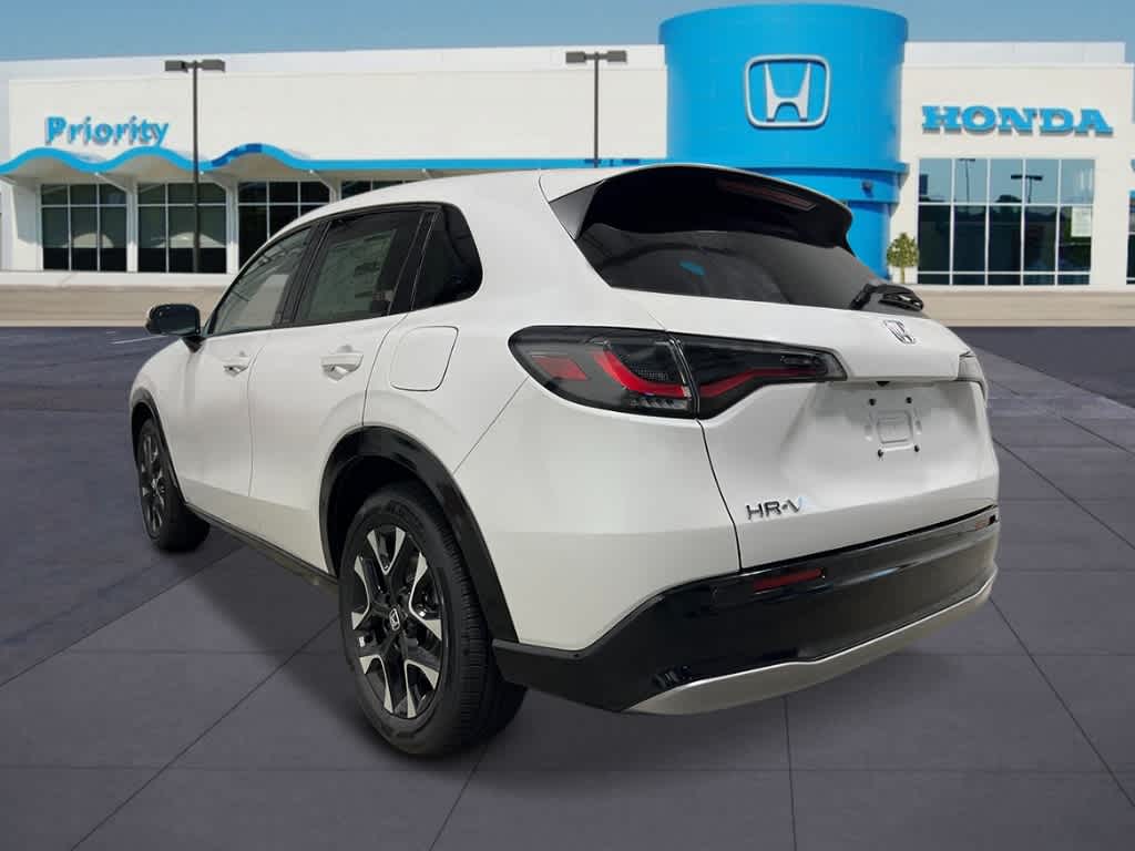 Thumbnail: 2027 Honda HR-V - 3