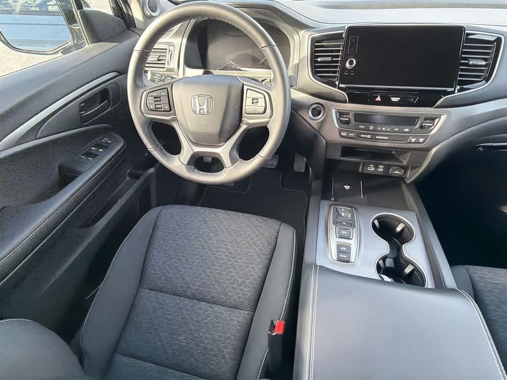 Thumbnail: 2025 Honda Ridgeline - 15