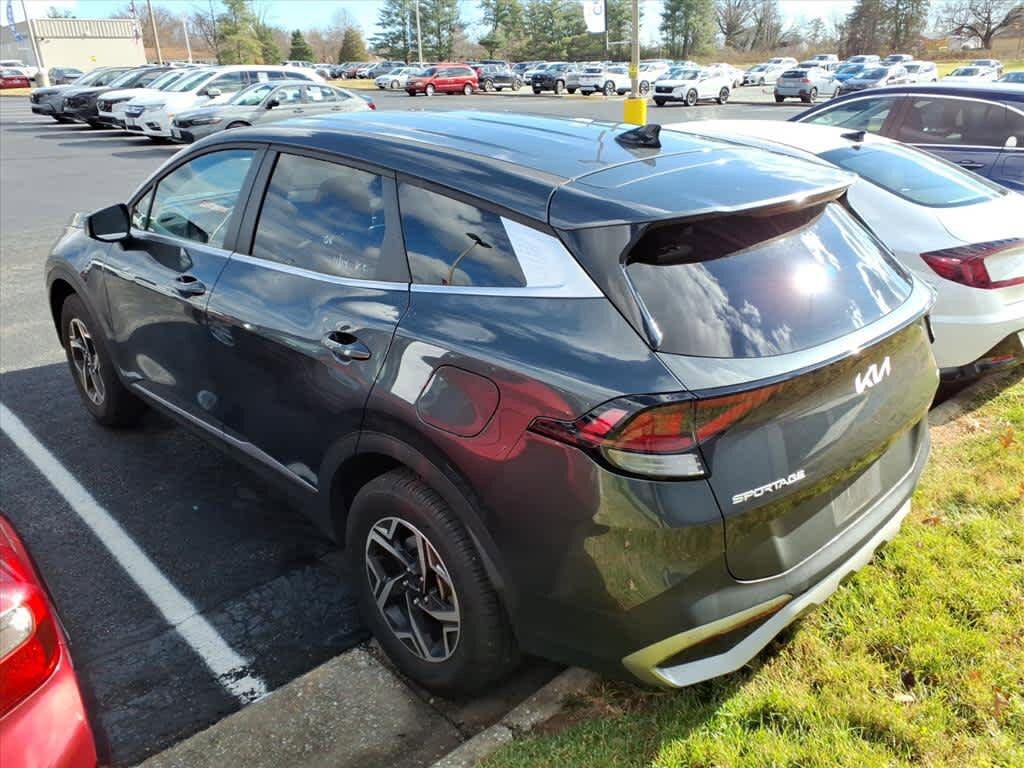 Thumbnail: 2024 Kia Sportage - 9