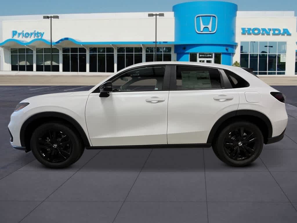 Thumbnail: 2027 Honda HR-V - 2